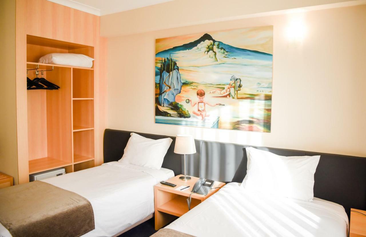 Hotel 3K Barcelona Лиссабон Экстерьер фото